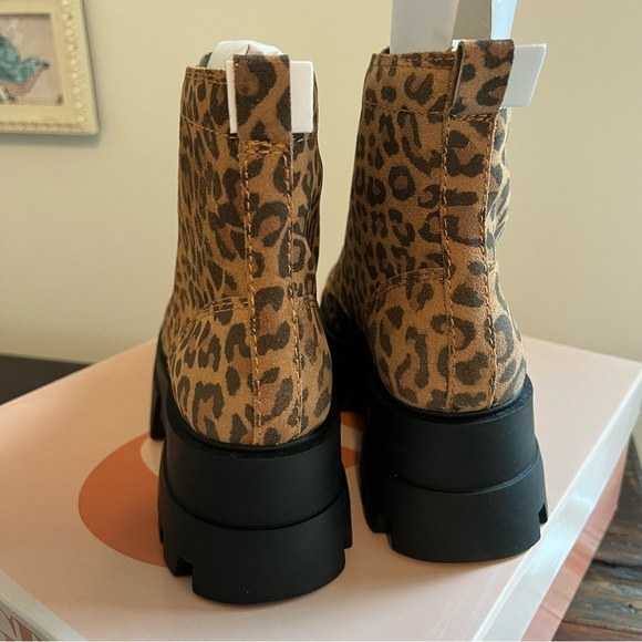 NWT Gianni Bini Leopard Suede Leather Lug Sole Zipper Front Combat Boot Size 6.5 - Picture 9 of 16